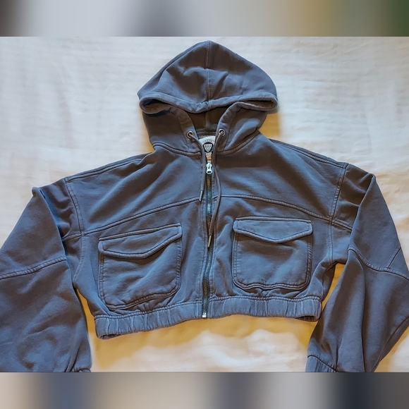 Urban Outfitters Yogi Cropped Hoody Sweatshirt Dusty Purple Size S - Picture 12 of 13